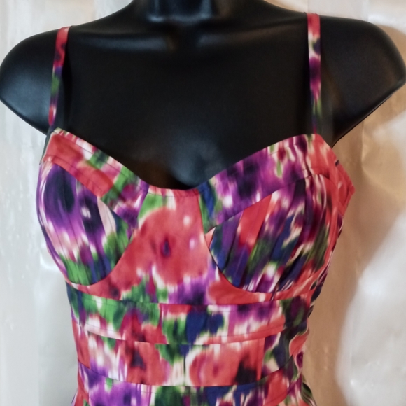 BEBE SILK SUNDRESS - Picture 2 of 6